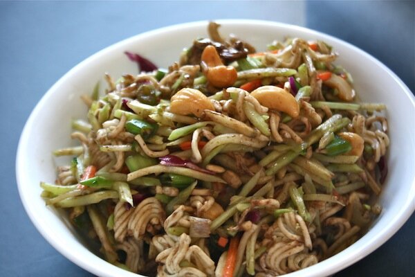Broccoli Ramen Crunch Salad